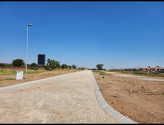 303M² VACANT LAND FOR SALE IN SOUTHERN GATEWAY